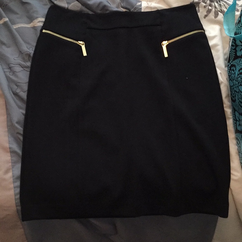 MK black pencil skirt